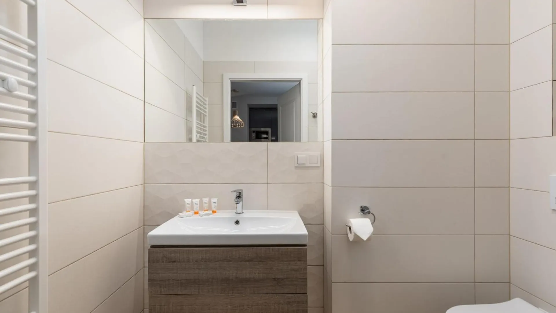 Charming 1-Bedroom Apartment By Noclegi Renters Kolobrzeg 0*,  Poland